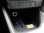 Toyota Yaris 1.5 Hybrid Business Plus | Blauw Gewrapt | Head-Up Display | Dodehoek detectie | Parkeersensoren voor+achter | Navigatie | Climate Control | Draadloze telefoonlader | Achteruitrijcamera |