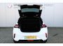 Opel Corsa 1.2-100pk Turbo Sport. In nieuwstaat verkerende luxe Opel Corsa ! Autm. airco, cruise cntrl, lane assist, panoramadak, verwarmde stoelen, LM wielen, camera, parkeersensoren v+a, navigatie by Apple Carplay/Android auto, full LED verl. etc.