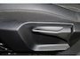 Opel Corsa 1.2-100pk Turbo Sport. In nieuwstaat verkerende luxe Opel Corsa ! Autm. airco, cruise cntrl, lane assist, panoramadak, verwarmde stoelen, LM wielen, camera, parkeersensoren v+a, navigatie by Apple Carplay/Android auto, full LED verl. etc.