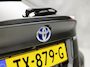 Toyota C-HR / C-HR+ 1.8 Hybrid Bi-Tone Dynamic Automaat (NAVIGATIE, CAMERA, STOELVERWARMING, SPORTSTOELEN, GETINT GLAS, ADAPTIVE CRUISE, ZWART HEMEL, KEYLESS, NIEUWSTAAT)