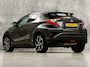 Toyota C-HR / C-HR+ 1.8 Hybrid Bi-Tone Dynamic Automaat (NAVIGATIE, CAMERA, STOELVERWARMING, SPORTSTOELEN, GETINT GLAS, ADAPTIVE CRUISE, ZWART HEMEL, KEYLESS, NIEUWSTAAT)