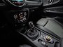 MINI Clubman 1.5 One Sport Automaat (FACELIFT, NAVIGATIE, DEALER ONDERHOUDEN, CLIMATE, STOELVERWARMING, LEDER, SPORTSTOELEN, GETINT GLAS, LED KOPLAMPEN, NIEUWSTAAT)