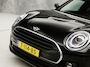 MINI Clubman 1.5 One Sport Automaat (FACELIFT, NAVIGATIE, DEALER ONDERHOUDEN, CLIMATE, STOELVERWARMING, LEDER, SPORTSTOELEN, GETINT GLAS, LED KOPLAMPEN, NIEUWSTAAT)
