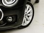 MINI Clubman 1.5 One Sport Automaat (FACELIFT, NAVIGATIE, DEALER ONDERHOUDEN, CLIMATE, STOELVERWARMING, LEDER, SPORTSTOELEN, GETINT GLAS, LED KOPLAMPEN, NIEUWSTAAT)
