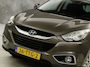 Hyundai ix35 2.0i i-Catcher 164Pk Automaat (PANORAMADAK, NAVIGATIE, CAMERA, LEDER, STOELVERWARMING ACHTER, SPORTSTOELEN, GETINT GLAS, CRUISE, NIEUWSTAAT)