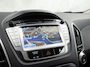 Hyundai ix35 2.0i i-Catcher 164Pk Automaat (PANORAMADAK, NAVIGATIE, CAMERA, LEDER, STOELVERWARMING ACHTER, SPORTSTOELEN, GETINT GLAS, CRUISE, NIEUWSTAAT)