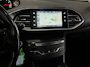 Peugeot 308 SW 1.2 PureTech | Executive | Pano | Navi | Trekhaak