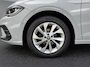 Volkswagen Polo 1.0 TSI 110pk DSG Style · Camera · Keyless · Stoelverwarming · Apple/Android Car Play · Matrix LED · Dodehoeksensoren · Navigatie · Verkeersbord Detectie · P-Sensoren ·