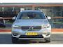 Volvo XC40 T5 Hybride Inscription | Panoramadak | Camera | Trekhaak | Stoel + Stuur Verwarmd | Standkachel | VOC | Leer |