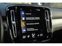 Volvo XC40 T5 Hybride Inscription | Panoramadak | Camera | Trekhaak | Stoel + Stuur Verwarmd | Standkachel | VOC | Leer |
