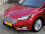 Ford Focus Wagon 1.0 TITANIUM/ TREKHAAK/ ALL-SEASON/ PDC V+A/ KEYLESS