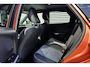 Lexus LBX Cool 2WD Two-Tone