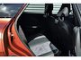 Lexus LBX Cool 2WD Two-Tone