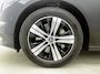 Mercedes-Benz C-klasse Estate 300 e Luxury Line |  Elektrische voorstoelen| Stoelverwarming voor | 360 Camera | Sfeerverlichting | Lederlook bekleding | Navigatie | Smartphone intergratie | Trekhaak | Inclusief 24 maanden Mercedes-Benz Certified garantie voor Europa.