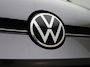 Volkswagen Up! 1.0 R-Line | Origineel Nederlands | 1e Eigenaar | Airco | Radio DAB+ | Elektrische Ruitbediening | 5 Deurs | Bestuurders- En Passagiersstoel In Hoogte Verstelbaar | Cruis control | Stoel verwarming | Achteruitrij camera | Parkeersensoren achter |