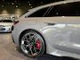 Audi RS5 Avant | TREKHAAK | PANORAMADAK | BIJRIJDERSCHERM | MASSAGE | STOELVENTILATIE | STOELVERWARMING + ACHTER | RS SPORTSTOELEN | ALCANTARA | CARBON | HEAD UP | ADAPTIEVE CRUISE | AMBIENT LIGHT | TECH PRO |