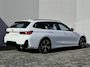BMW 3-Serie Touring 330e PHEV / SOH 99% / Dealer Onderhouden / M-Sport / Facelift / Trekgewicht 1.500 kg / Elektrische Achterklep / Adaptieve Cruise Control / Stoel & Stuurverwarming / Climate Control / Camera / 18" LM wielen / Apple Carplay & Android Auto /