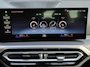 BMW 3-Serie Touring 330e PHEV / SOH 99% / Dealer Onderhouden / M-Sport / Facelift / Trekgewicht 1.500 kg / Elektrische Achterklep / Adaptieve Cruise Control / Stoel & Stuurverwarming / Climate Control / Camera / 18" LM wielen / Apple Carplay & Android Auto /
