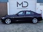 BMW 3-Serie 320i Luxury SPORT - Dealer onderhouden - LED