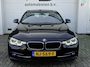 BMW 3-Serie 320i Luxury SPORT - Dealer onderhouden - LED