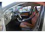 Volvo V60 2.4 D6 Twin Engine Summum | Navigatie | Memory seats | Camera | Stoelverwarming | Xenon | Stoelverwarming | NL auto!! |