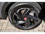 DS 3 Crossback E-Tense Grand Chic 50 kWh Navigatie | Airconditioning ECC | Lederen Bekleding | Stoelverwarming | Dodehoek Detectie | Adaptieve Cruise Control | Isofix Bevestigingspunten | Head Up Display | Lichtmetalen Velgen | Zeer Compleet!!!