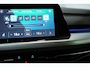 Volkswagen Golf 1.0 eTSI Life Business Automaat | ACC | Stuur-/Stoelverwarming | Navigatie |