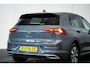 Volkswagen Golf 1.0 eTSI Life Business Automaat | ACC | Stuur-/Stoelverwarming | Navigatie |