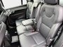 Volvo XC90 T8 Plug-in hybrid AWD Ultra Dark | Trekhaak | Luchtvering | Massage + Ventilatie | Audio High End | Gelaagde ruiten |