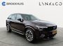 Volvo XC90 T8 Plug-in hybrid AWD Ultra Dark | Trekhaak | Luchtvering | Massage + Ventilatie | Audio High End | Gelaagde ruiten |