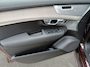 Volvo XC90 T8 Plug-in hybrid AWD Ultra Dark | Trekhaak | Luchtvering | Massage + Ventilatie | Audio High End | Gelaagde ruiten |