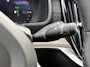 Volvo XC90 T8 Plug-in hybrid AWD Ultra Dark | Trekhaak | Luchtvering | Massage + Ventilatie | Audio High End | Gelaagde ruiten |