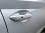 Hyundai i20 1.0 T-GDI 100pk Premium | Carplay | Climate control | Cruise control | Stoel/stuurverwarming | Camera | Parkeersensoren | DAB | Premium Audio | Lichtmetalen velgen | Navigatie