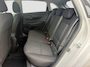 Hyundai i20 1.0 T-GDI 100pk Premium | Carplay | Climate control | Cruise control | Stoel/stuurverwarming | Camera | Parkeersensoren | DAB | Premium Audio | Lichtmetalen velgen | Navigatie