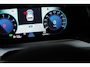 Volkswagen Golf 1.0 eTSI Life Business Automaat | comfortstoelen | Adaptive cruise | Navi | Winter Pakket | All-season