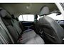 Volkswagen Golf 1.0 eTSI Life Business Automaat | comfortstoelen | Adaptive cruise | Navi | Winter Pakket | All-season