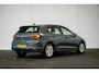 Volkswagen Golf 1.0 eTSI Life Business Automaat | comfortstoelen | Adaptive cruise | Navi | Winter Pakket | All-season