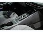 Volkswagen Golf 1.0 eTSI Life Business Automaat | comfortstoelen | Adaptive cruise | Navi | Winter Pakket | All-season