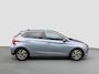 Hyundai i20 1.0 T-GDI 100pk Premium | Carplay | Climate control | Cruise control | Stoel/stuurverwarming | Camera | Parkeersensoren | DAB | Premium Audio | Lichtmetalen velgen | Navigatie