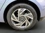 Hyundai i20 1.0 T-GDI 100pk Premium | Carplay | Climate control | Cruise control | Stoel/stuurverwarming | Camera | Parkeersensoren | DAB | Premium Audio | Lichtmetalen velgen | Navigatie