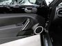 Volkswagen Beetle 1.2 TSI Fender Edition Xenon Airco-ecc Fender 18 inch Disc Navigatie Alle boekjes aanwezig Zeer nette staat