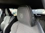 Peugeot 3008 1.2 Hybrid 145 GT | 360 Graden Camera | Dodehoek detectie | Elektrische Achterklep | Stoel- & Stuurwielverwarming | Navigatie | Keyless Entry | Parkeersensoren | Full LED Matrix verlichting | Adaptieve Cruise Control | Draadloze Apple Carplay & Android Auto | 19" Lichtmetalen Velgen |