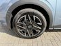 Peugeot 3008 1.2 Hybrid 145 GT | 360 Graden Camera | Dodehoek detectie | Elektrische Achterklep | Stoel- & Stuurwielverwarming | Navigatie | Keyless Entry | Parkeersensoren | Full LED Matrix verlichting | Adaptieve Cruise Control | Draadloze Apple Carplay & Android Auto | 19" Lichtmetalen Velgen |