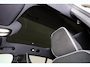 Volvo EC40 Single Motor Extended Range Plus 82 kWh - Panoramadak - IntelliSafe Assist & Surround - 360º Camera - Verwarmde voorstoelen, stuur & achterbank - Parkeersensoren voor & achter - Draadloze tel. lader - Extra getint glas - 20' LMV