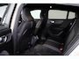 Volvo EC40 Single Motor Extended Range Plus 82 kWh - Panoramadak - IntelliSafe Assist & Surround - 360º Camera - Verwarmde voorstoelen, stuur & achterbank - Parkeersensoren voor & achter - Draadloze tel. lader - Extra getint glas - 20' LMV