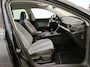 SEAT Leon Sportstourer 1.5 TSI 131pk Style Business Intense | Trekhaak | Navi | CarPlay | 18" | Achteruitrijcamera | PDC V+A | LED