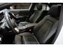 Mercedes-Benz A-klasse 250 e Luxury Line | Night-Pakket | Panoramadak | Trekhaak | Keyless | Parkeerpakket