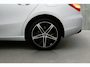 Mercedes-Benz A-klasse 250 e Luxury Line | Night-Pakket | Panoramadak | Trekhaak | Keyless | Parkeerpakket