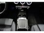 Mercedes-Benz A-klasse 250 e Luxury Line | Night-Pakket | Panoramadak | Trekhaak | Keyless | Parkeerpakket