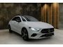 Mercedes-Benz A-klasse 250 e Luxury Line | Night-Pakket | Panoramadak | Trekhaak | Keyless | Parkeerpakket